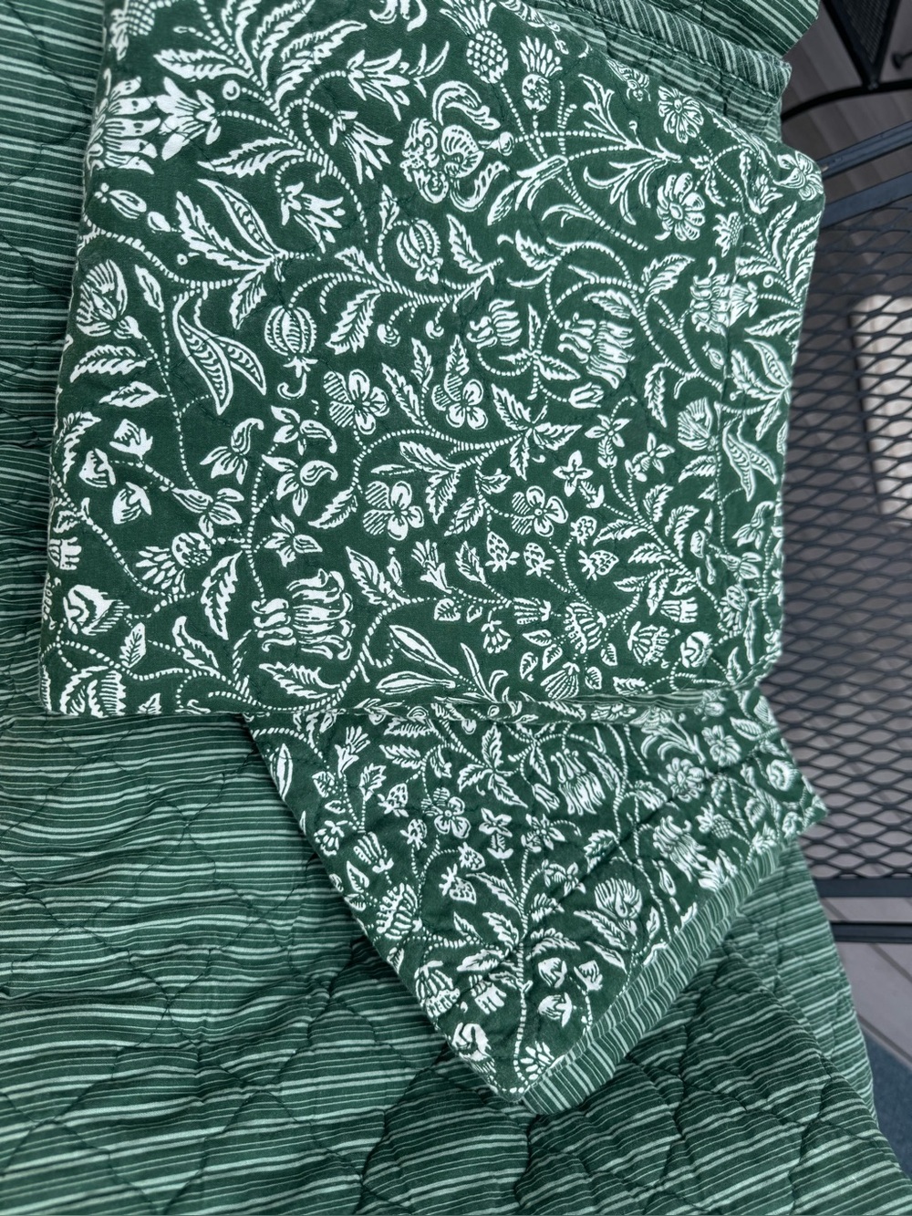 Dark green floral Laura Ashley cotton quilt set, full/queen, EUC
